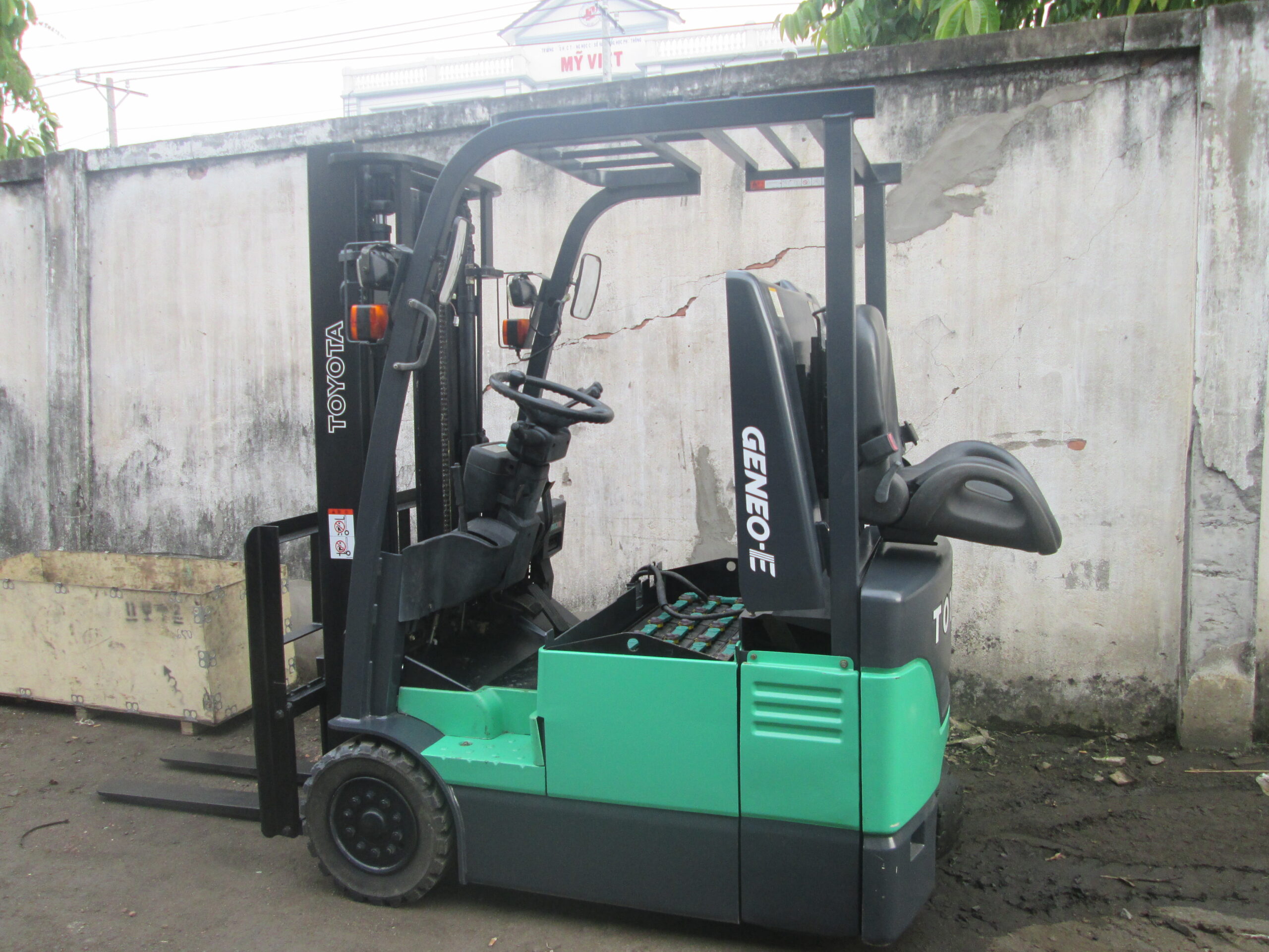 xe nâng điện Toyota 1,5T - 3M xe nâng điện Toyota 1,5T - 3M