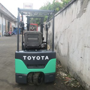 xe nâng điện Toyota 1,5T - 3M 7FBE15