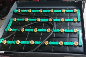 acquy-xe-nang-hitachi