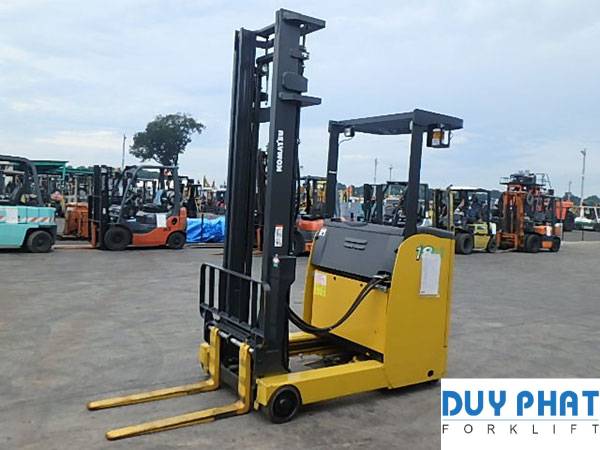 Xe nâng hàng có thể bị quá tải do nhiều nguyên nhân