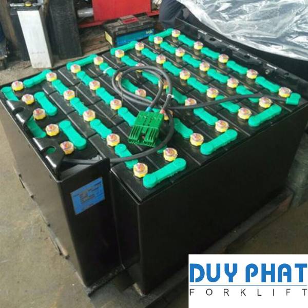 Ắc quy xe nâng