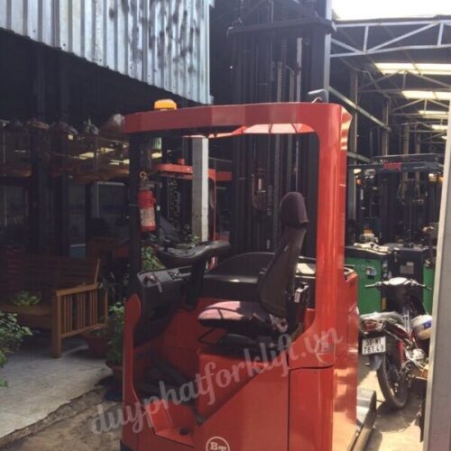 Xe Nâng Điện BT 1.6 tấn, nâng cao 9.5 mét, ngồi lái (Thụy Điển)