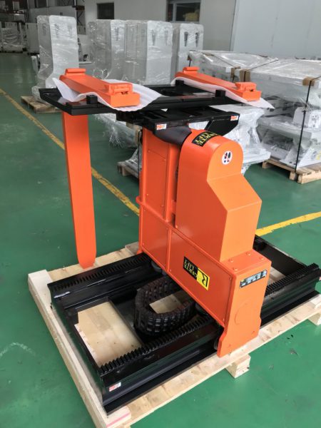 Bộ càng nĩa quay 3 chiều (Trilateral Forklift) 4 Bộ nĩa quay 3 chiều