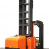 Xe nâng VNA Forklift Man-up