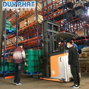 Ưu điểm nổi bật của Xe nâng điện lối đi hẹp 1.2 tấn VDA112
