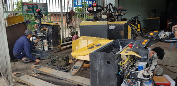 Dịch vụ sửa chữa xe nâng Hải Phòng chuyên nghiệp