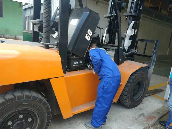 Duy Phát Forklift - Chuyên nhận sửa chữa xe nâng tại Đồng Nai