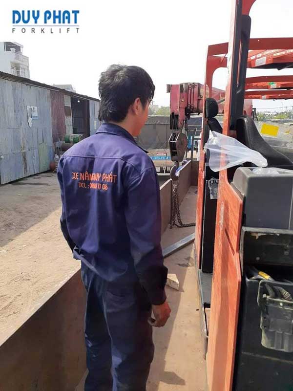 Dịch vụ sửa chữa xe nâng tại TPHCM