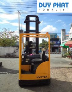 Xe nâng điện cao 9m