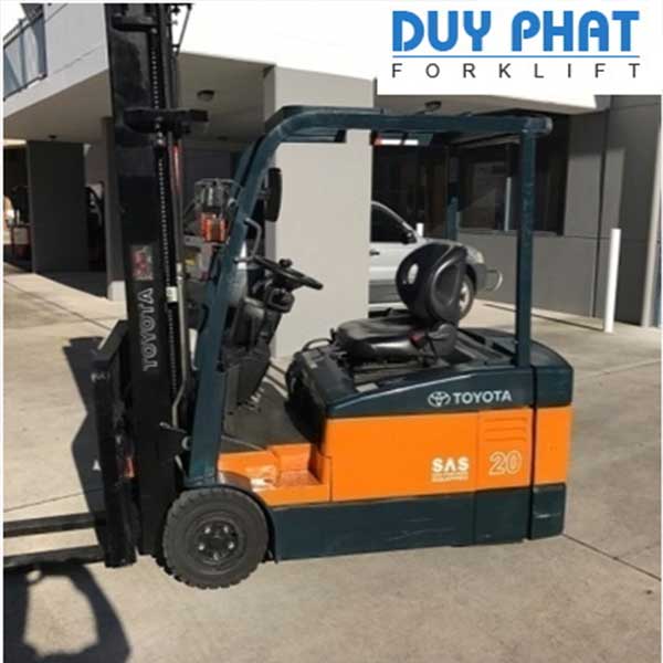TOP 10 Mẫu xe nâng điện ngồi lái chất lượng gía rẻ nhất 3 Xe Nâng Điện Toyota 2 tấn, nâng cao 4 mét, ngồi lái