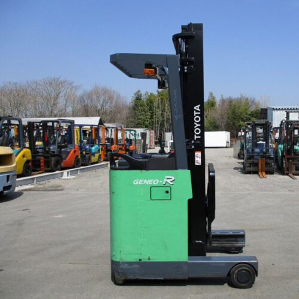 Top 10 xe nâng điện Việt Nhật chất lượng tốt nhất hiện hay 8 Xe Nâng Điện Việt Nhật Toyota 1 tấn, nâng cao 4 mét, đứng lái