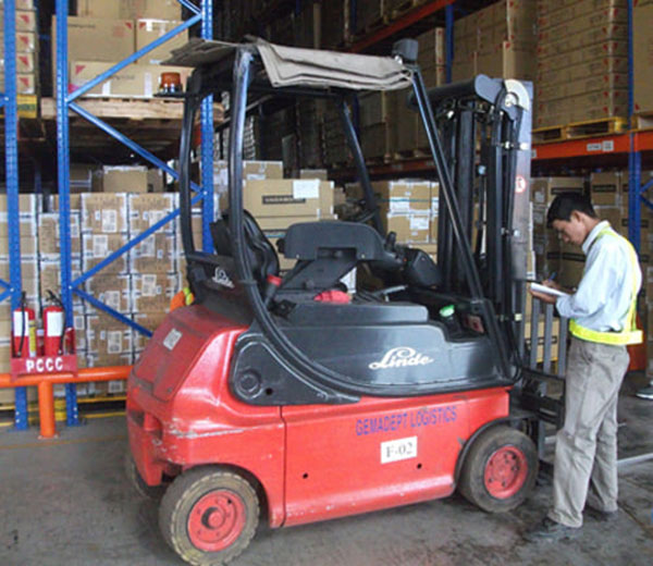 Dịch vụ sửa chữa xe nâng hàng tốt nhất hiện nay