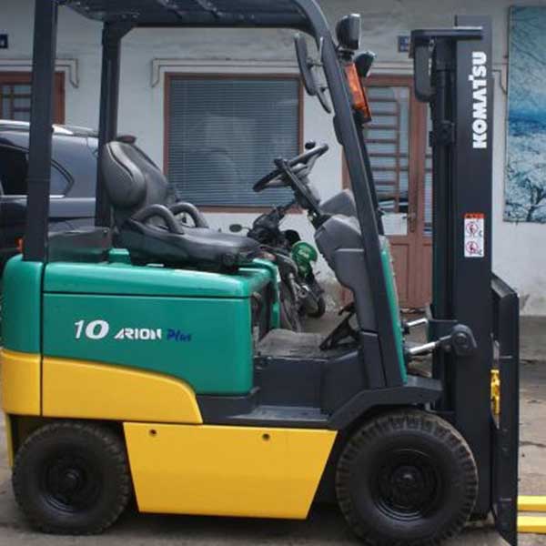Xe Nâng Điện Komatsu 1 tấn, nâng cao 3 mét, ngồi lái