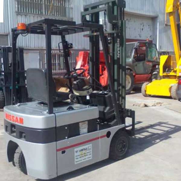 Xe Nâng Điện Nissan 1.75 tấn, nâng cao 4.5 mét, ngồi lái (Nhật Bản)