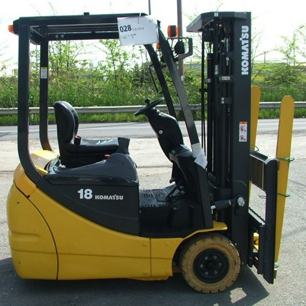 Xe Nâng Điện Komatsu 1.8 tấn, nâng cao 3 mét, ngồi lái