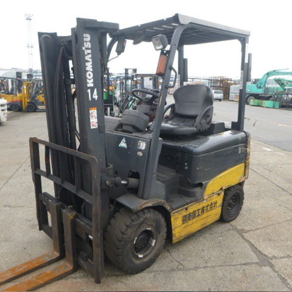 Xe Nâng Điện ngồi lái cũ Komatsu nâng cao 4 mét, tải trọng 2.5 tấn