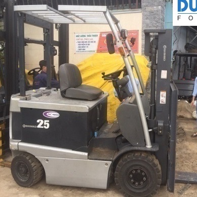 Xe Nâng Điện Shinko 2.5 tấn, nâng cao 3 mét, ngồi lái