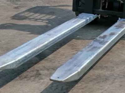 Áo nĩa dành cho xe nâng điện