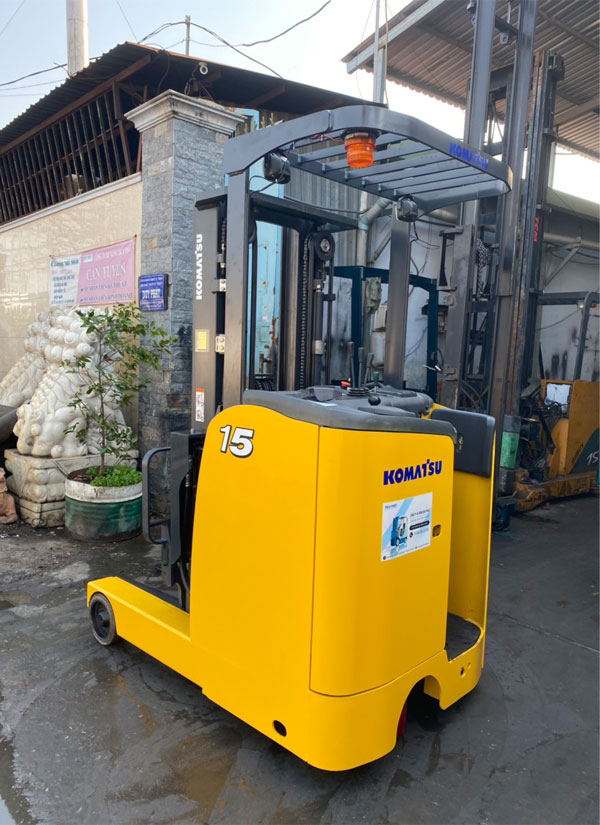 Xe nâng điện Komatsu chính hãng