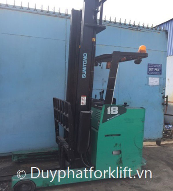 Top 10 mẫu xe nâng điện cũ đứng lái bền bỉ, giá tốt 9 Xe nâng điện cũ đứng lái 1.8 tấn Sumitomo