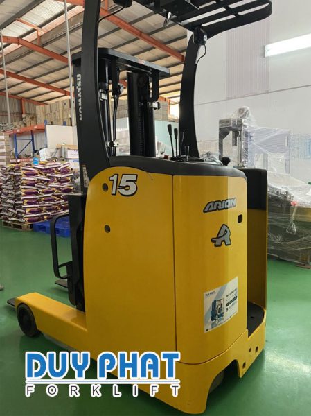 Xuất xứ xe nâng điện Komatsu