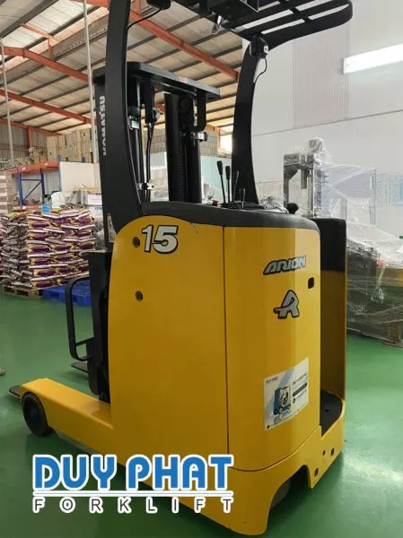 Xuất xứ xe nâng điện Komatsu