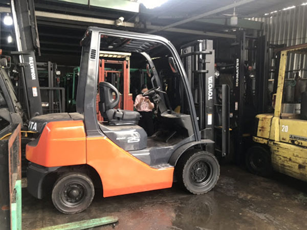 Quy trình bảo dưỡng xe nâng điện ngồi lái 5 Dịch vụ bảo dưỡng xe nâng điện ngồi lái chuyên nghiệp, nhanh chóng tại Duy Phát