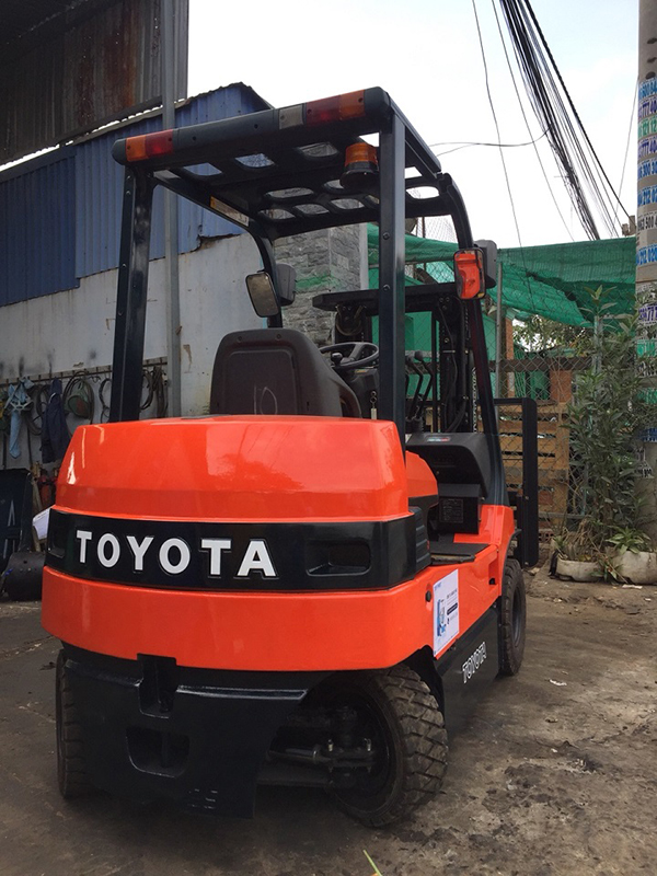 Phân biệt Forklift - Forklift Truck 4 Dòng xe Forklift Truck bền bỉ, chất lượng vượt trội