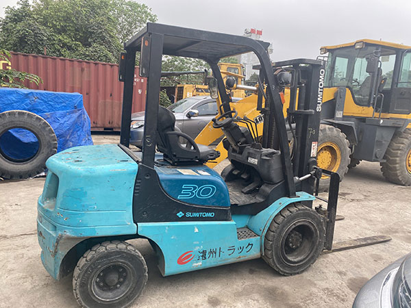 Top 10 thương hiệu xe nâng điện 4 bánh chất lượng, đang được ưa chuộng 2021 6 Xe nâng điện 4 bánh thương hiệu Sumitomo