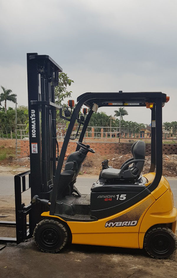 Top 10 thương hiệu xe nâng điện 4 bánh chất lượng, đang được ưa chuộng 2021 1 Xe nâng điện 4 bánh