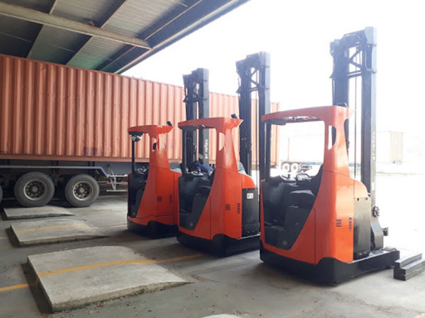Xe nâng forklift truck là gì? Các loại xe nâng forklift truck phổ biến hiện nay 7 Xe nâng Forklift Truck thương hiệu BT