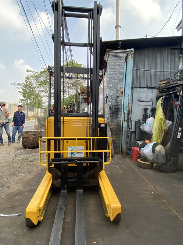 Xe nâng forklift truck là gì? Các loại xe nâng forklift truck phổ biến hiện nay 8 Xe nâng Forklift Truck thương hiệu TCM