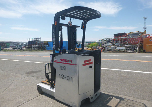 Báo giá xe nâng 1.5 tấn Nissan U01F15
