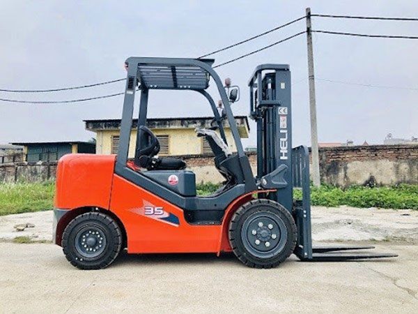 Báo giá xe nâng Heli 3 tấn
