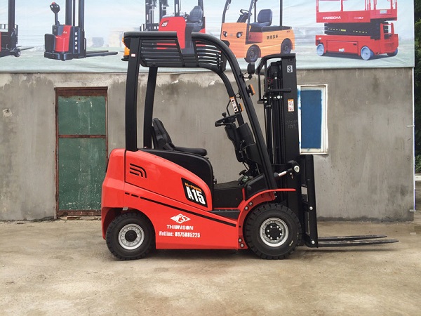 Quy trình sạc xe nâng điện