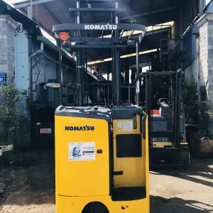 Xe nâng điện Komatsu