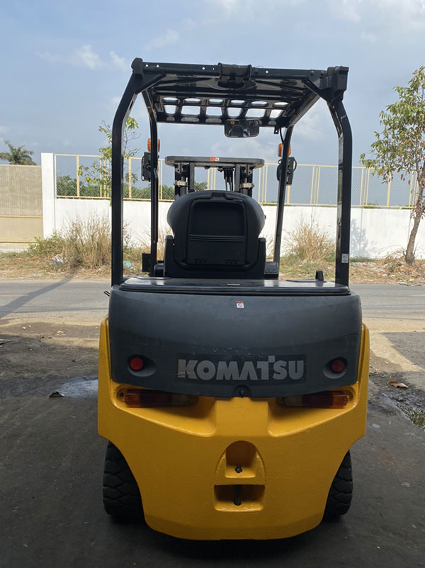 Mẫu xe nâng hàng chính hãng Komatsu được phân phối bởi Duy Phát