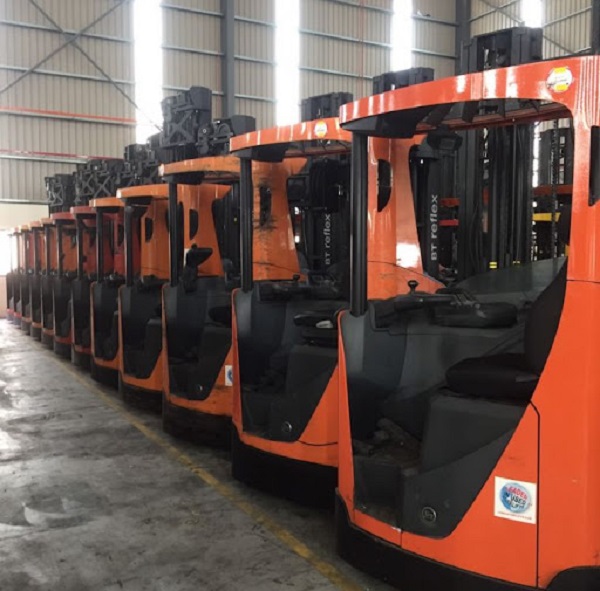 Xe nâng điện Thụy Điển BT RRM14/15