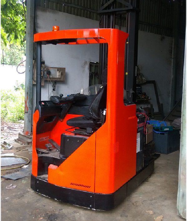 Xe nâng điện xuất xứ từ Thụy Điển thân thiện với môi trường