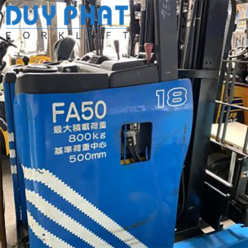 Ứng dụng của xe nâng điện đứng lái TCM 1.8T-6M