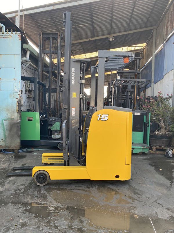 Xe nâng chạc là gì?