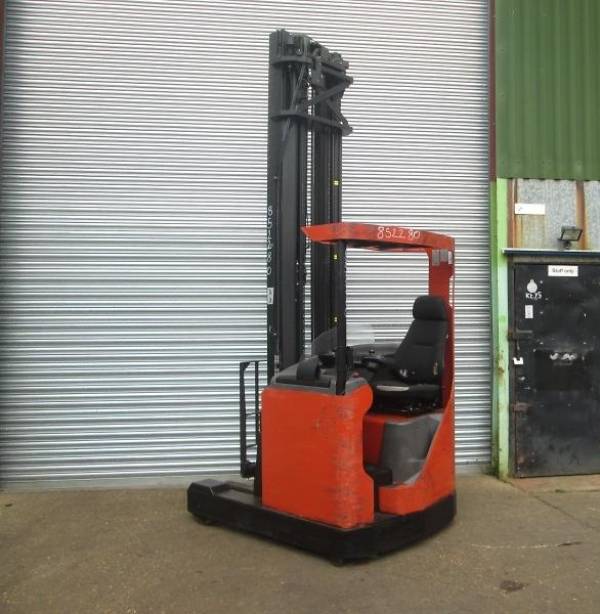 Xe nâng điện 2 tấn đứng lái BT, model RRB3
