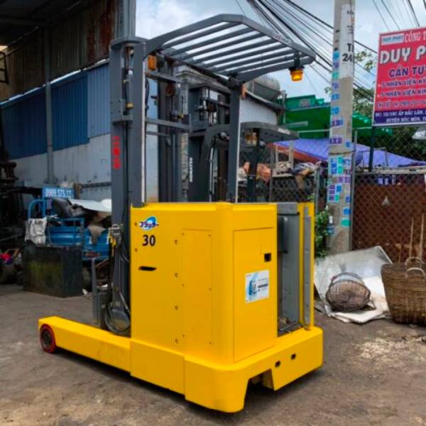 Xe nâng điện 3 tấn đứng lái Nichiyu, nâng cao 4.3 mét