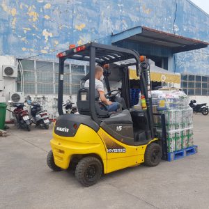 xe-nang-da -qua-su-dung