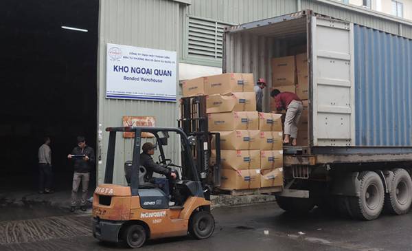 Quy trình công nghệ xếp dỡ hàng container 7 Quy trình lấy hàng tại các bến cảng