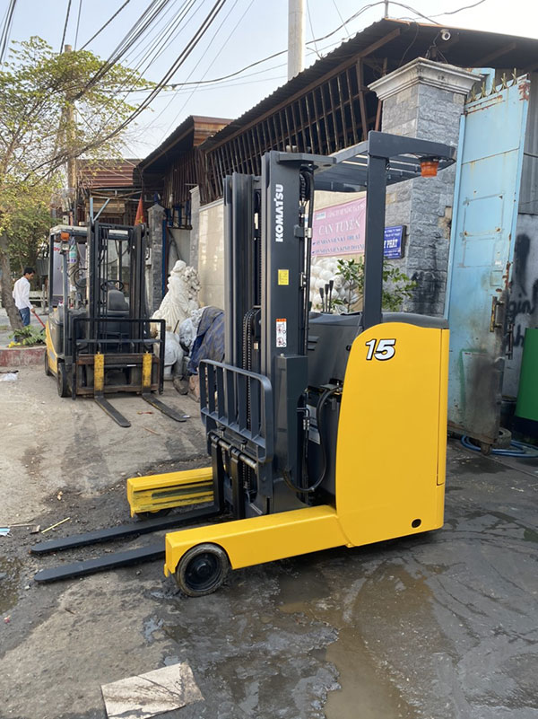 Sự cố xe nâng điện - Hư hỏng hộp số