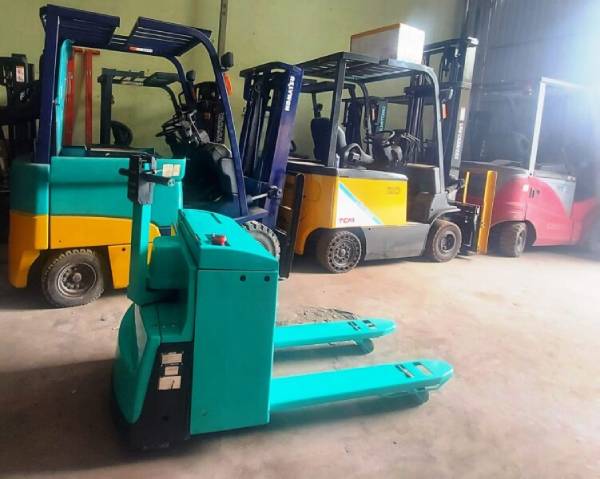 Xe nâng tự chế tiện ích