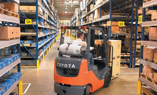 Forklift là gì? Tất tần tần thông tin về xe Forklift 13 Xe Forklift giá thành rẻ được phân phối bởi Duy Phát