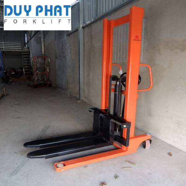 Xe nâng tay cao là gì? 6 Mẫu xe nâng tay tiện ích cho nhiều người dùng