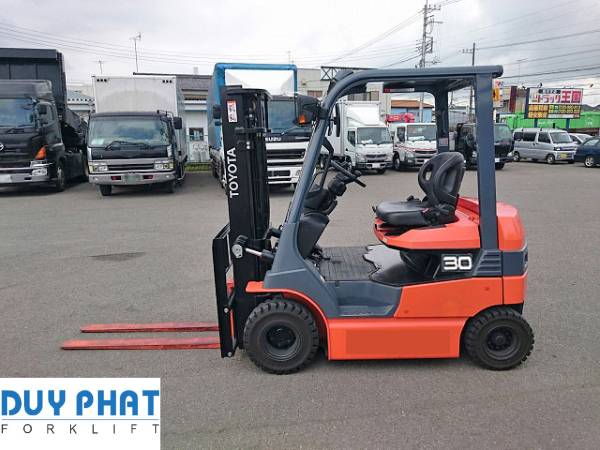 Những dấu hiệu chứng tỏ xe nâng cần được sửa chữa